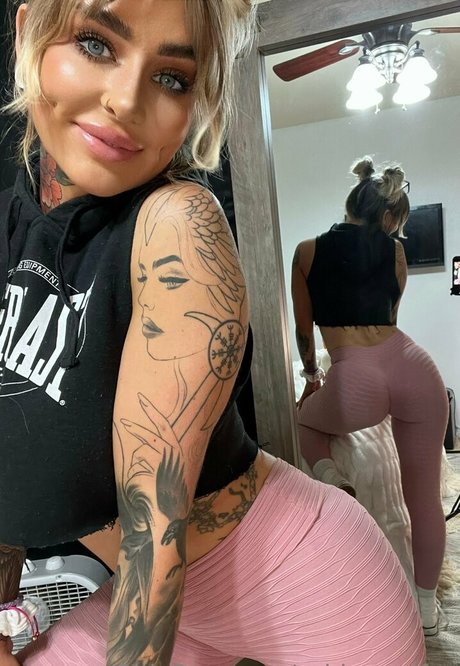 Ashleywolfxo