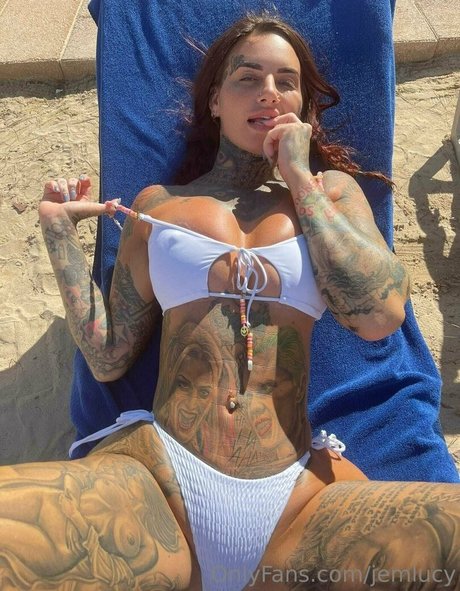 Nagie wyciekłe zdjęcie OnlyFans od Jemlucy