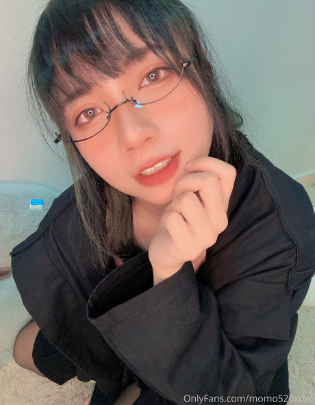Nagie wyciekłe zdjęcie OnlyFans od Momo520xoxo