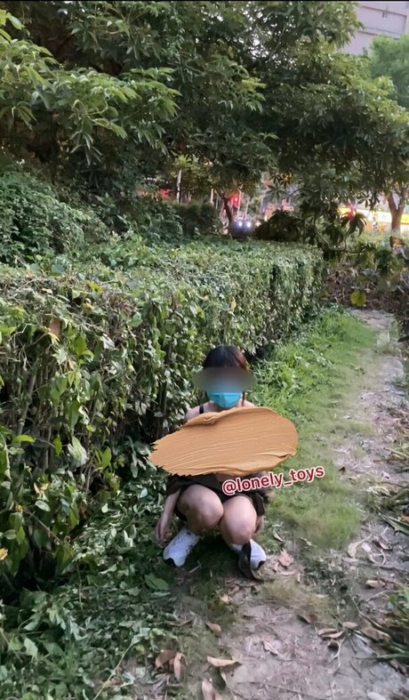 Nagie wyciekłe zdjęcie OnlyFans od Lonelytoysfree