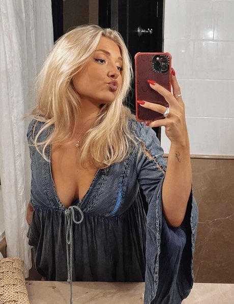 Nagie wyciekłe zdjęcie OnlyFans od Hari Beavis