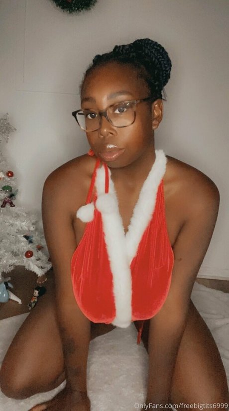 Nagie wyciekłe zdjęcie OnlyFans od Freebigtits6999