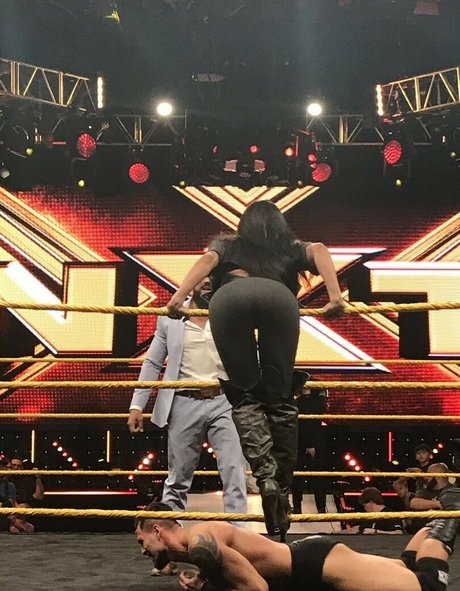 Zelina Vega
