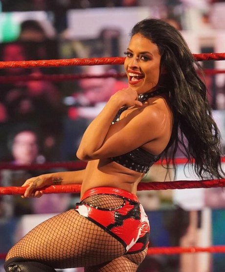 Zelina Vega