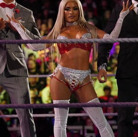 Zelina Vega