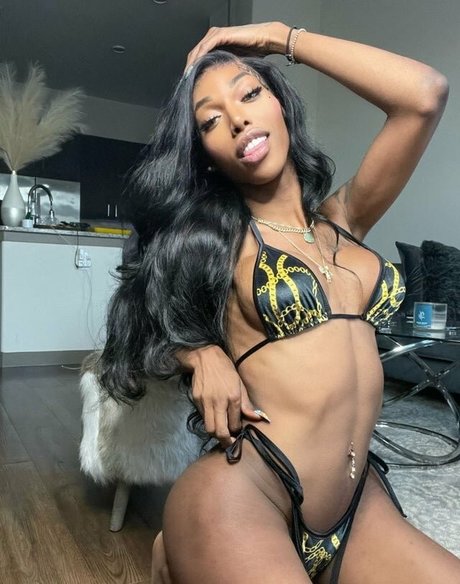 Nagie wyciekłe zdjęcie OnlyFans od Baggyaltiffxxx