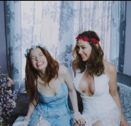 Nagie wyciekłe zdjęcie OnlyFans od Claracosmiafree