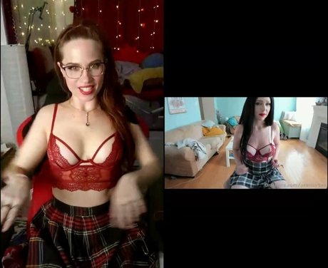 Nagie wyciekłe zdjęcie OnlyFans od Claracosmiafree