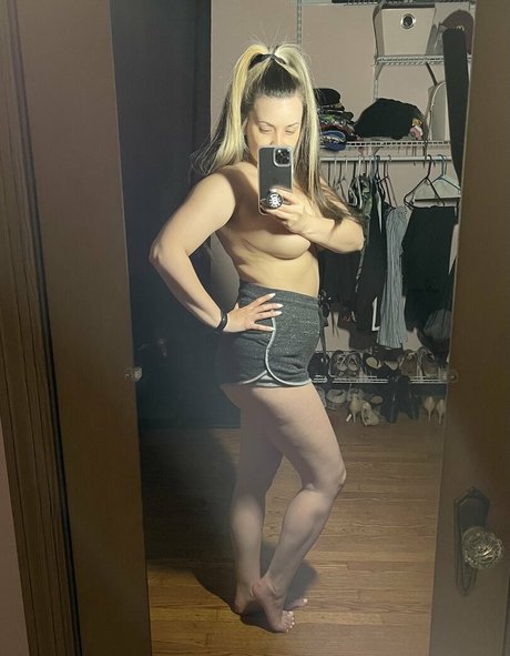 Nagie wyciekłe zdjęcie OnlyFans od Karby
