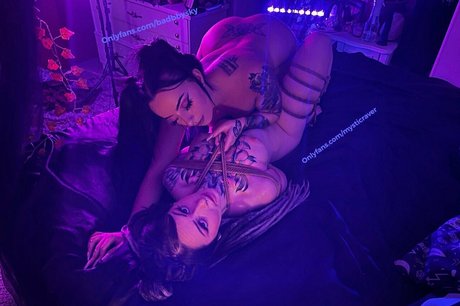 Nagie wyciekłe zdjęcie OnlyFans od Akatsukishibari