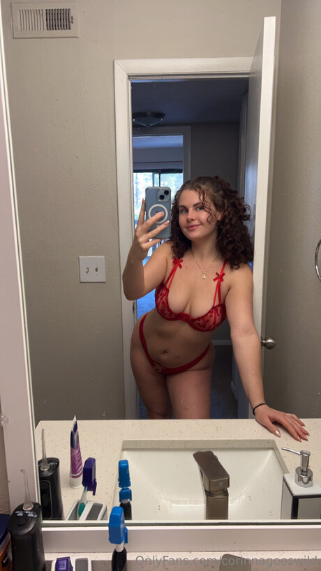 Nagie wyciekłe zdjęcie OnlyFans od Corinnagoeswild