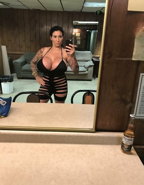 Ricki Raxxx