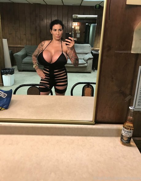 Ricki Raxxx