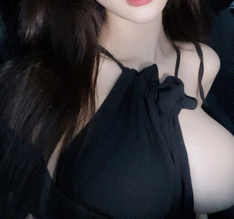 Nagie wyciekłe zdjęcie OnlyFans od Asuna