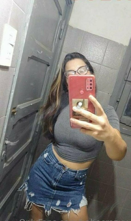 Nagie wyciekłe zdjęcie OnlyFans od Babecrazyy