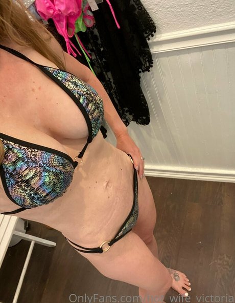 Hotwifevictoria