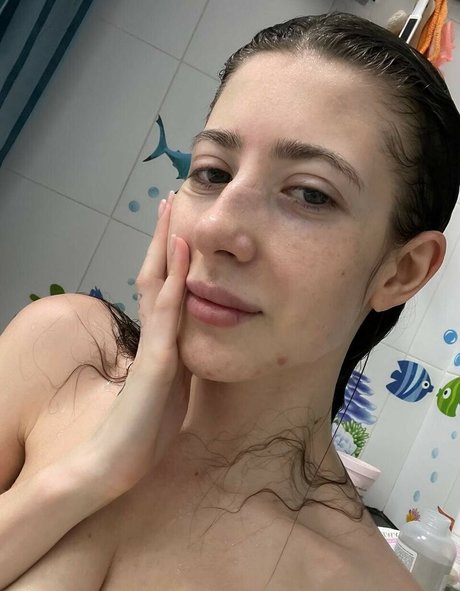 Nagie wyciekłe zdjęcie OnlyFans od Miareeed