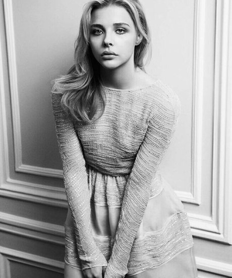 Nagie wyciekłe zdjęcie OnlyFans od Chloe Grace Moretz
