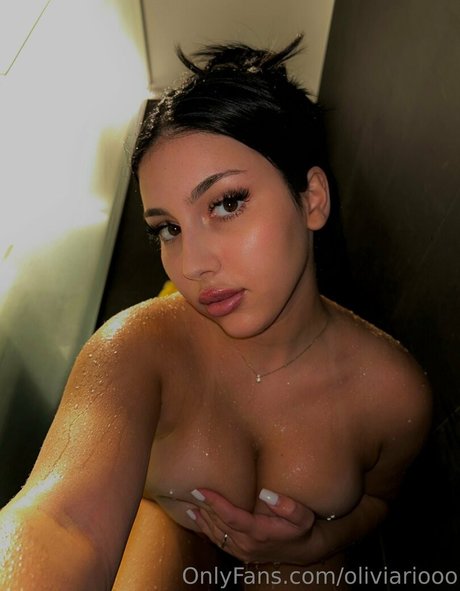 Nagie wyciekłe zdjęcie OnlyFans od Oliviariooo