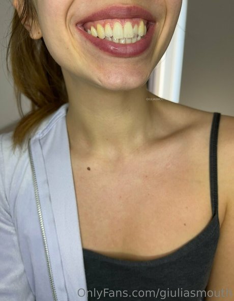 Nagie wyciekłe zdjęcie OnlyFans od Giuliasmouth