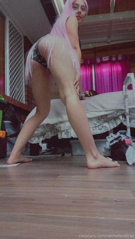 Nagie wyciekłe zdjęcie OnlyFans od Ratchetbratfree