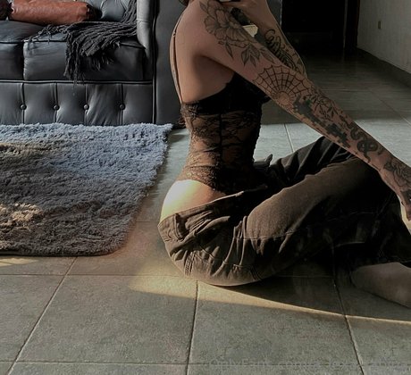 Nagie wyciekłe zdjęcie OnlyFans od Alexasabina