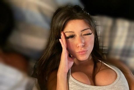 Nagie wyciekłe zdjęcie OnlyFans od Sofievanns