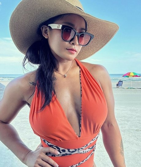 Nagie wyciekłe zdjęcie OnlyFans od Wwe Xia Li