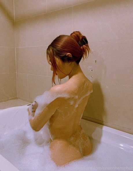 Nagie wyciekłe zdjęcie OnlyFans od Thanh Nhen