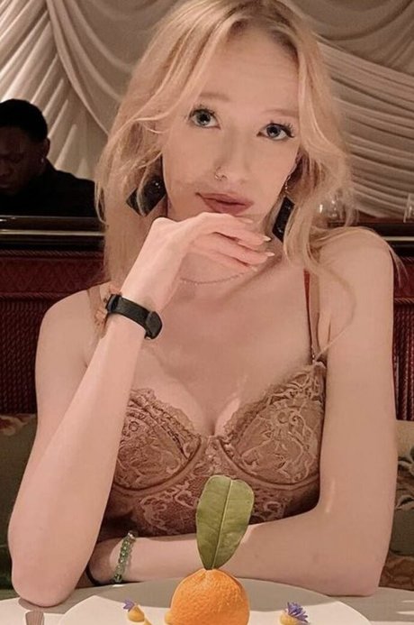 Nagie wyciekłe zdjęcie OnlyFans od Amybeth Mcnulty