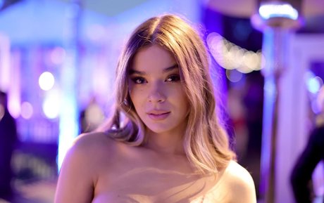 Nagie wyciekłe zdjęcie OnlyFans od Hailee Steinfeld