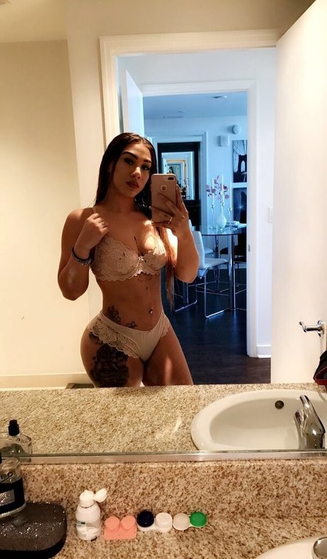 Nagie wyciekłe zdjęcie OnlyFans od Melifineass