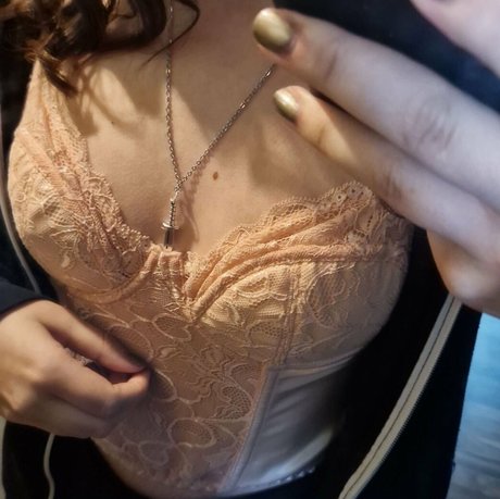 Nagie wyciekłe zdjęcie OnlyFans od Sleepybunny