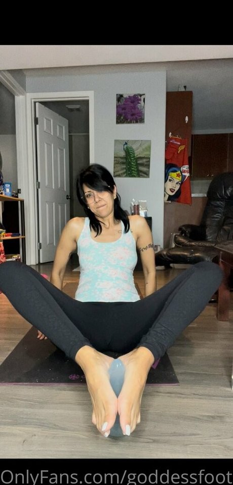 Nagie wyciekłe zdjęcie OnlyFans od Goddessfootlove