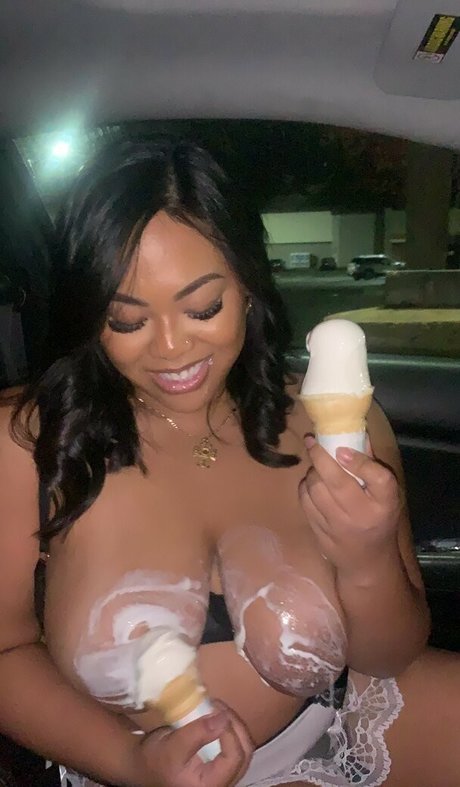 Nagie wyciekłe zdjęcie OnlyFans od Hydracrystals