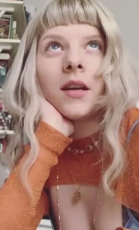 Aurora Aksnes
