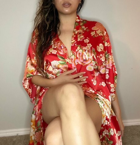 Nagie wyciekłe zdjęcie OnlyFans od Aiokilaci