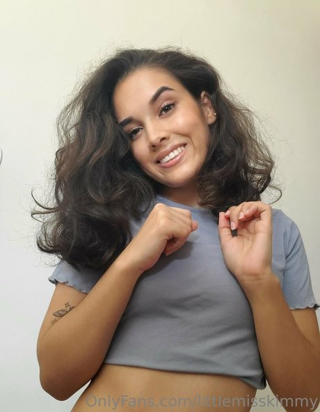 Nagie wyciekłe zdjęcie OnlyFans od Littlemisskimmy