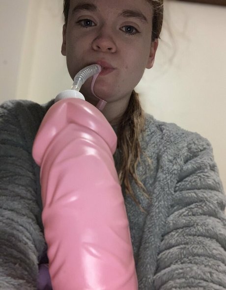 Nagie wyciekłe zdjęcie OnlyFans od Deezefreeze