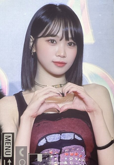 Nagie wyciekłe zdjęcie OnlyFans od Kim Chaewon