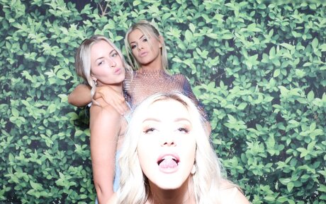 Photobox Flashes