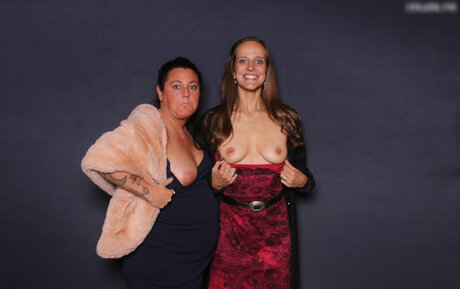 Photobox Flashes