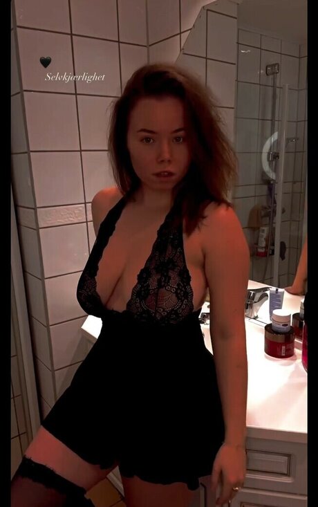 Nagie wyciekłe zdjęcie OnlyFans od Jana Kristina Heiland