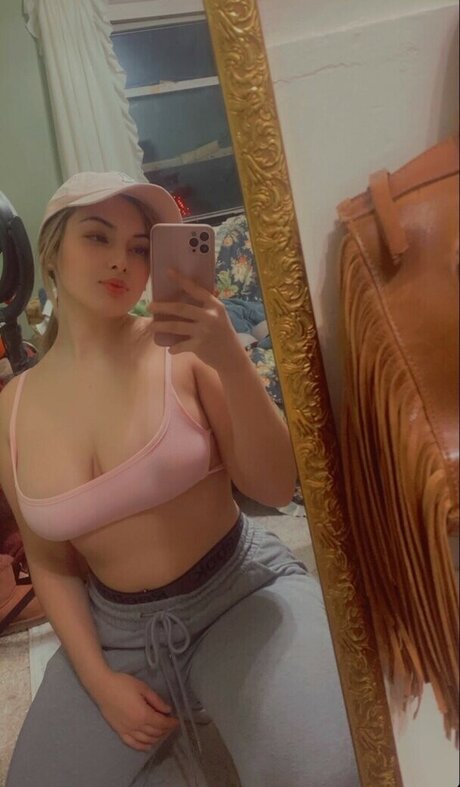 Nagie wyciekłe zdjęcie OnlyFans od Antoinette Theresa