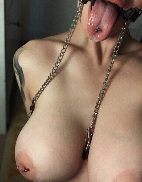 Nagie wyciekłe zdjęcie OnlyFans od Shaihulud