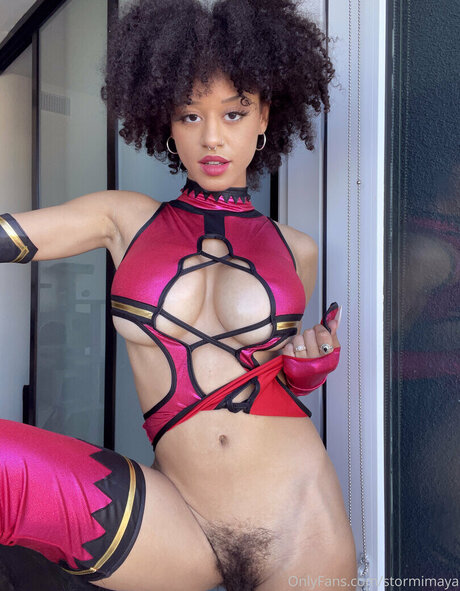 Mortal Kombat Erotic Cosplay