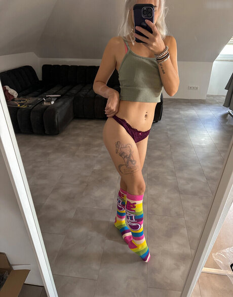 Michellegrsz / 112_michelle