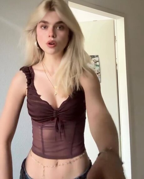 Nagie wyciekłe zdjęcie OnlyFans od Theresavth