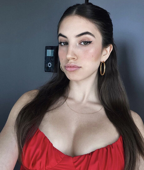 Nagie wyciekłe zdjęcie OnlyFans od Yonca