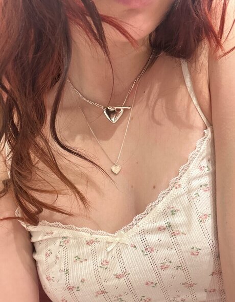 Nagie wyciekłe zdjęcie OnlyFans od Ellathelewd
